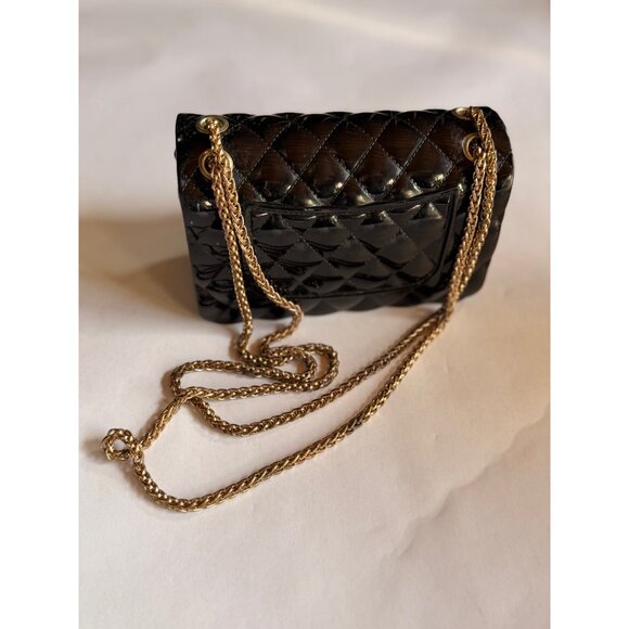 Black Quilted Jelly Chain Crossbody Bag With Gold-Tone Turn Lock & Strap - Picture 3 of 9